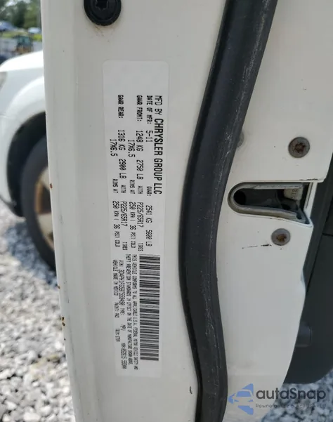 2011 Dodge Journey Mainstreet z USA, uszkodzony, nr VIN 3D4PH1FG5BT559490